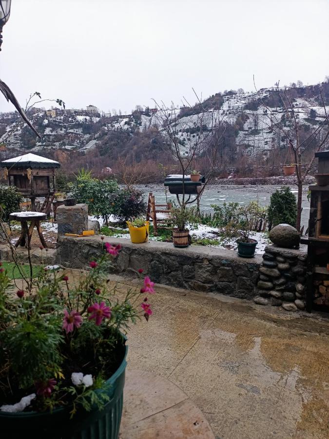 Dere Evi Διαμέρισμα Ριζούντα Εξωτερικό φωτογραφία