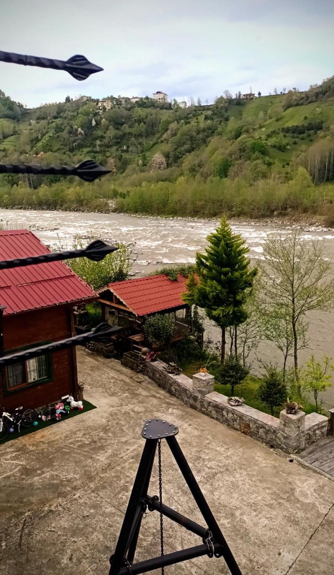 Dere Evi Διαμέρισμα Ριζούντα Εξωτερικό φωτογραφία